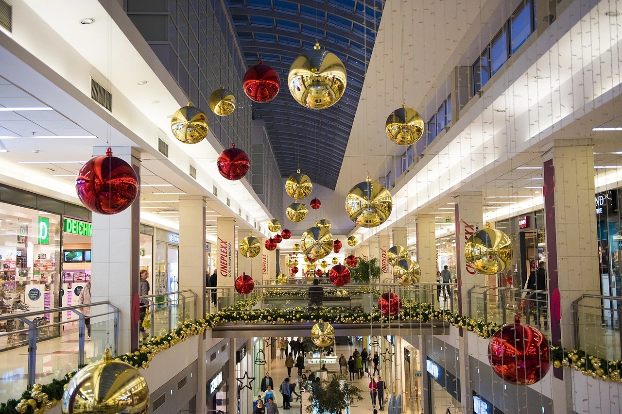atdoorstep details page child services Holiday Decorations Service