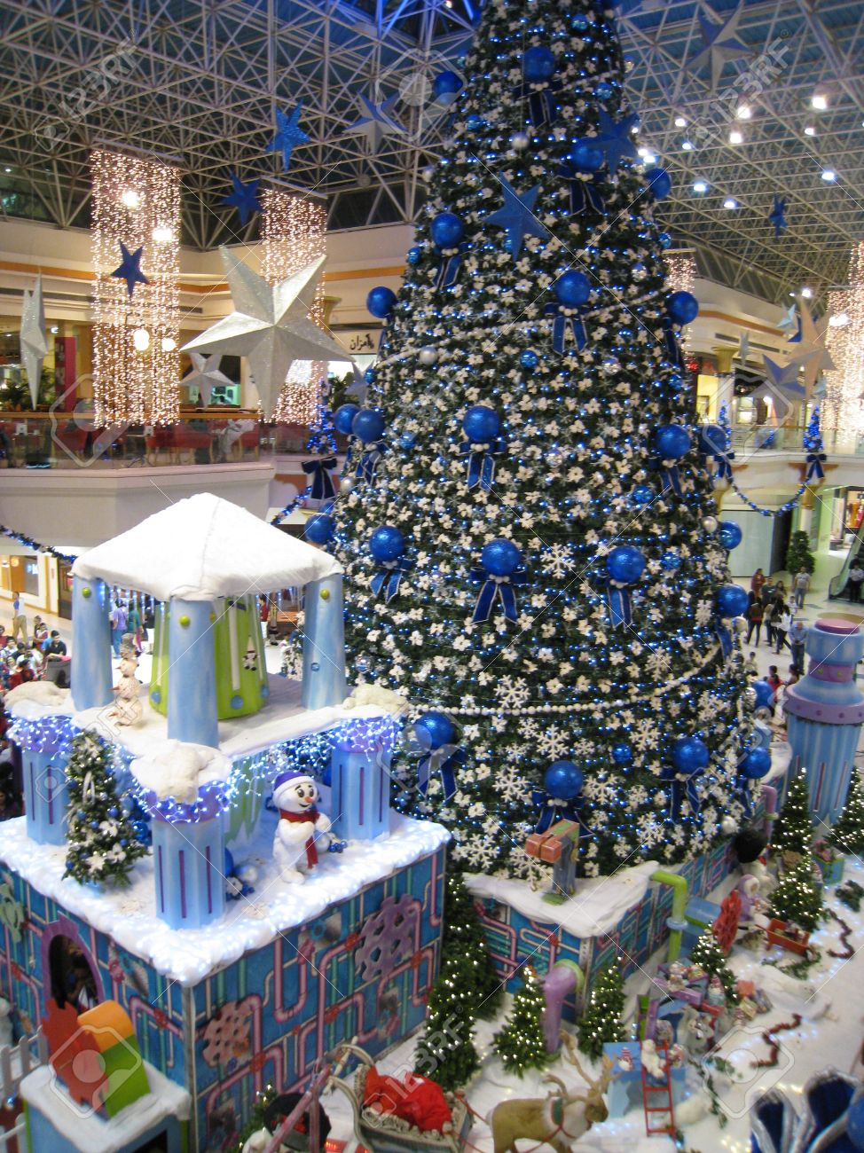 Festive Decoration in Dubai