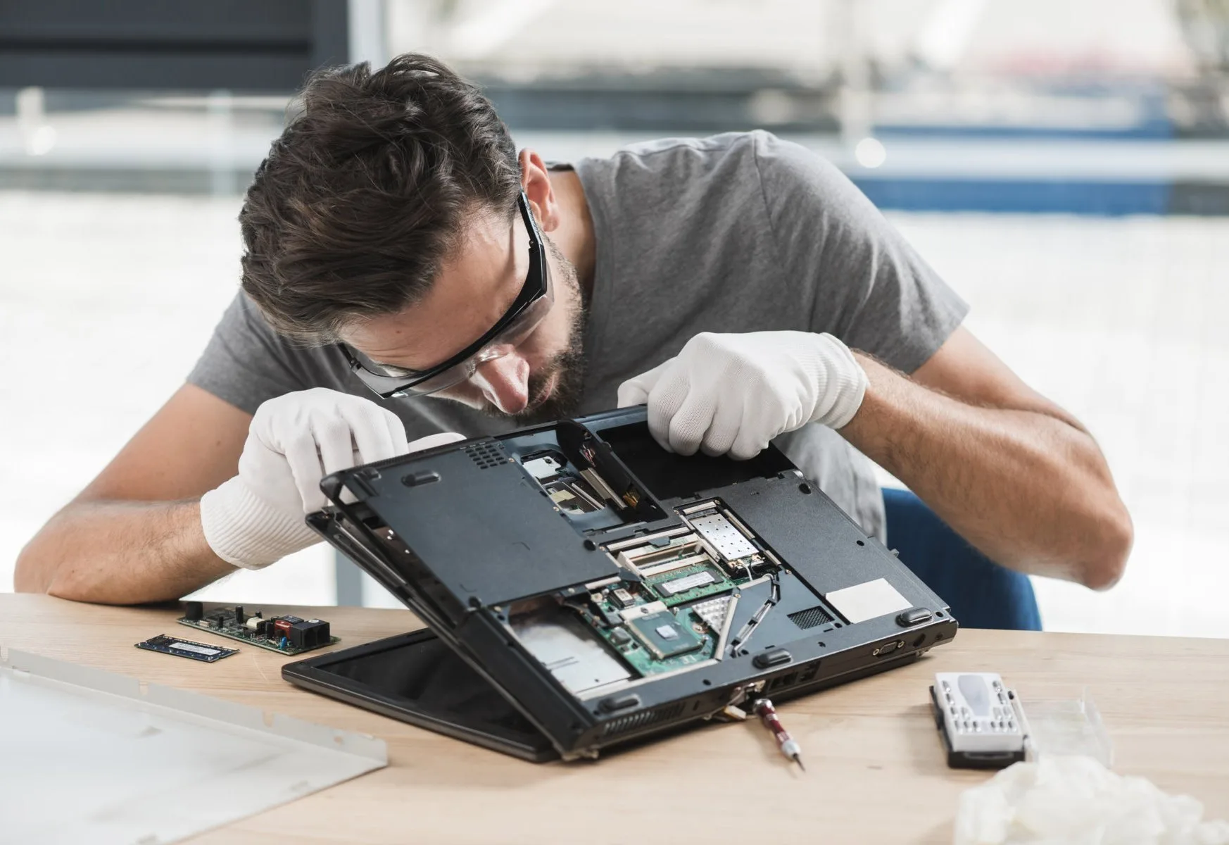  Laptop Repair 